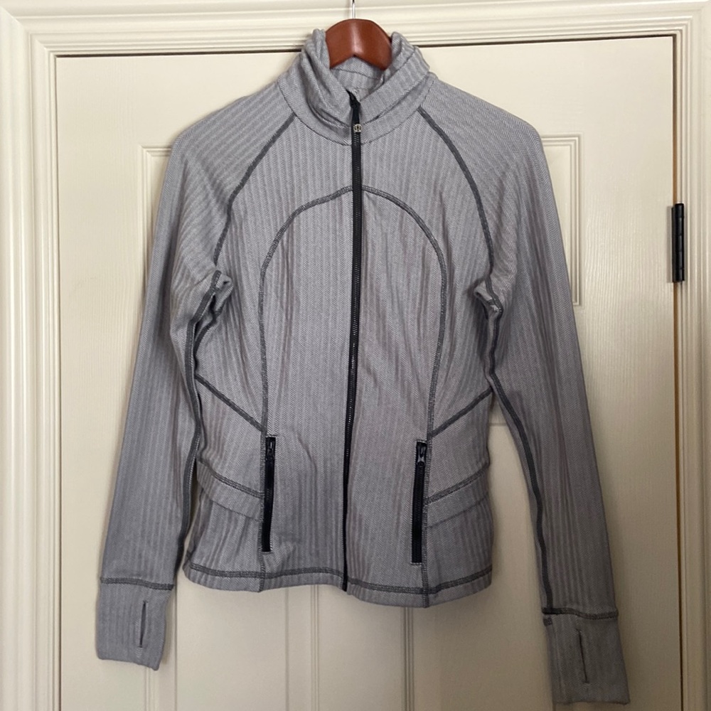 LuLulemon define jacket, limited edition